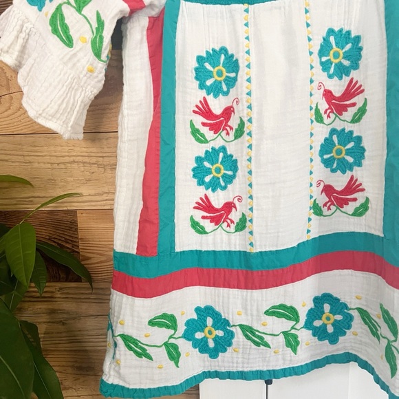 Anthropologie Seen Worn Kept Embroidered Peasant Top - Picture 7 of 7